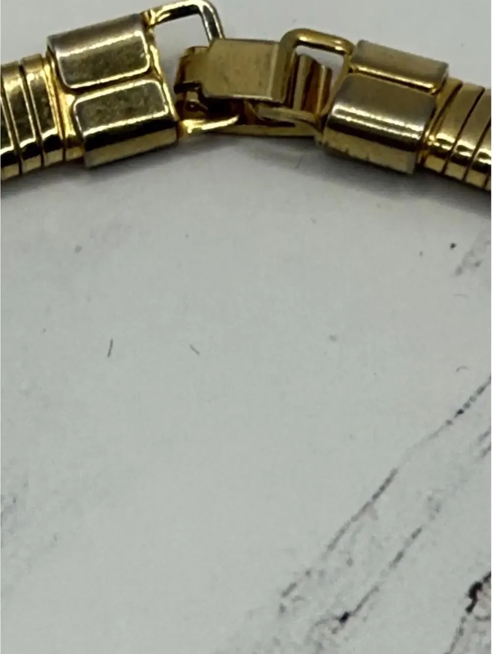 Vintage Golden Glamour Ribbed Collar 13” Necklace - Picture 5 of 6